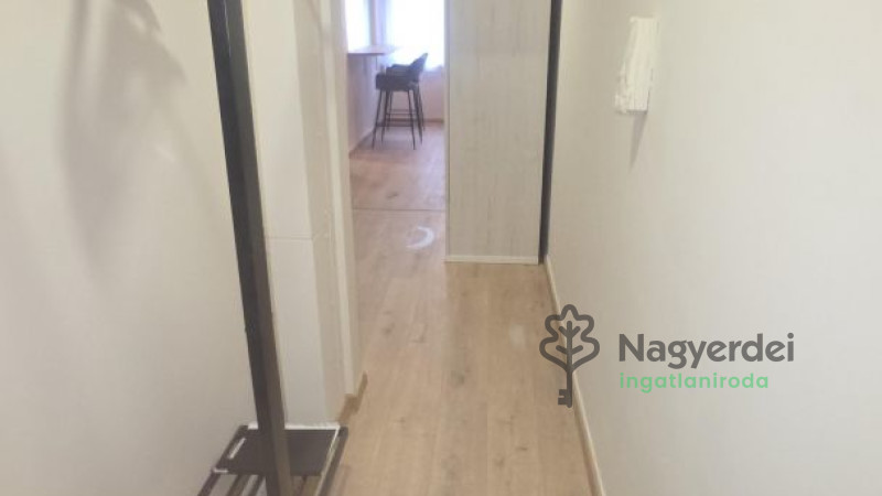 Debrecen, Újkert, Lakás, panel lakás  