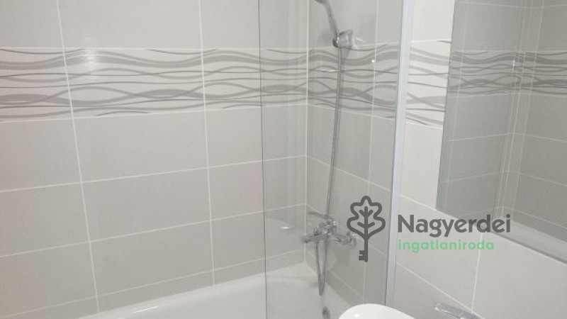 Debrecen, Újkert, Lakás, panel lakás  