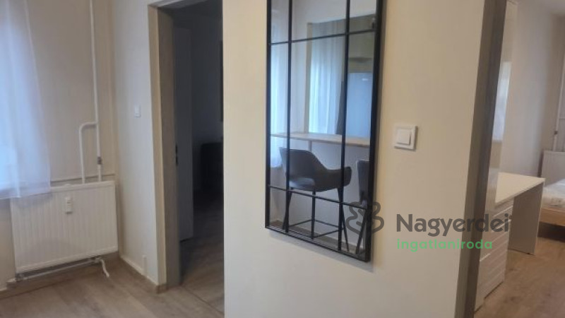 Debrecen, Újkert, Lakás, panel lakás  