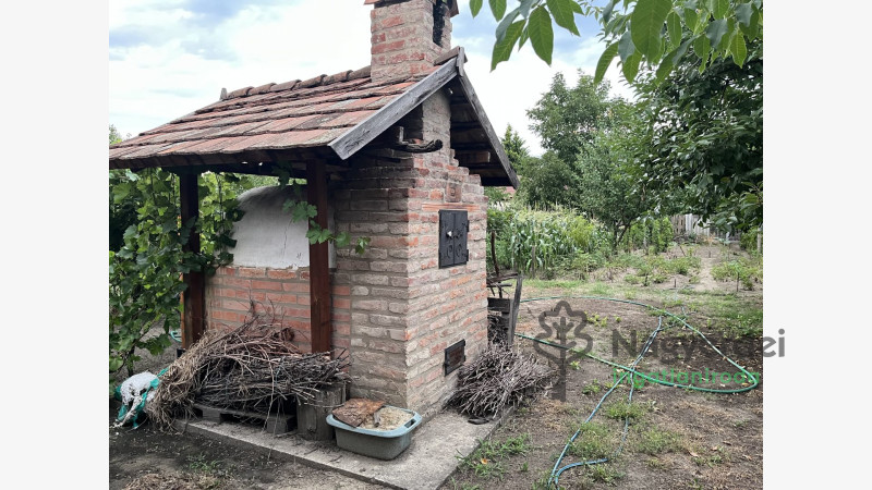 Debrecen, Falóger, Ház, ikerház  