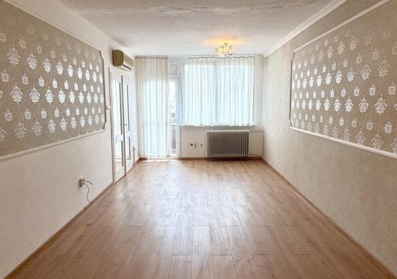 Tégla lakás