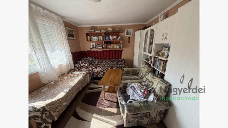 Debrecen, Szikigyakor, zártkert  