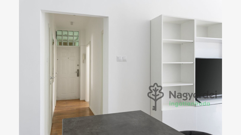 Debrecen, Nagyerdő, Lakás, panel lakás  