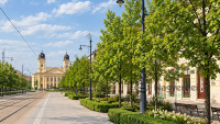Debrecen, Belváros, Üzlethelyiség, nem üzletközpontban  