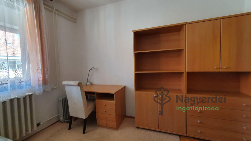 Debrecen, Sestakert, Lakás, tégla lakás  