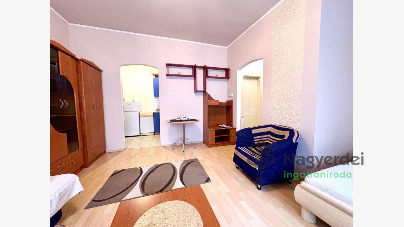 Debrecen, Ispotály, Lakás, tégla lakás  