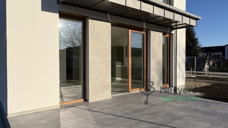 Debrecen, Nyulas, Ház, családi ház  