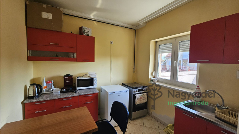 Debrecen, Ungvárikert, Ház, családi ház  