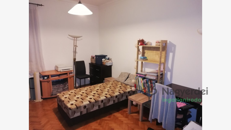 Debrecen, Belváros, Lakás, tégla lakás  