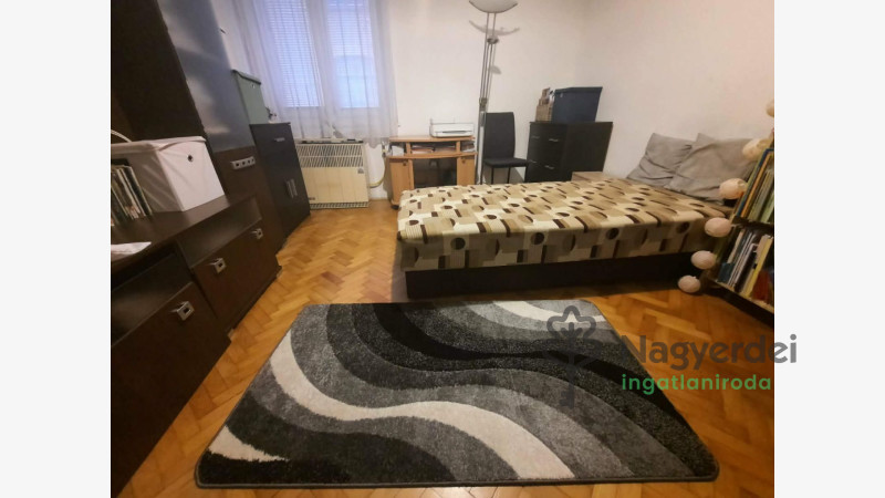 Debrecen, Belváros, Lakás, tégla lakás  