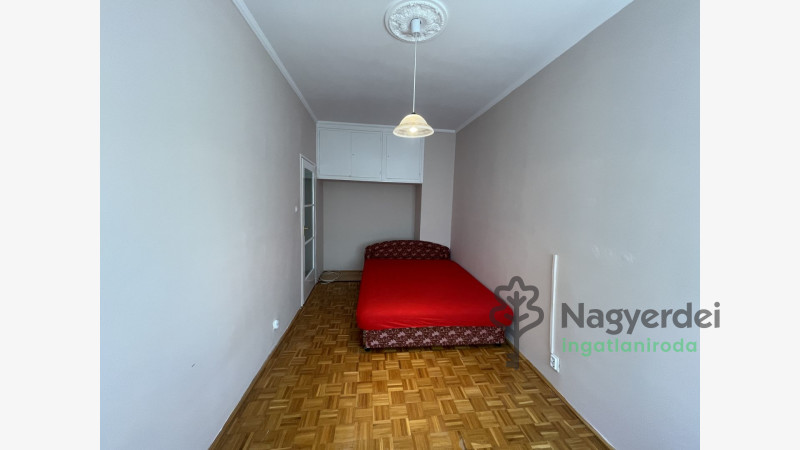 Debrecen, Lakás, tégla lakás  
