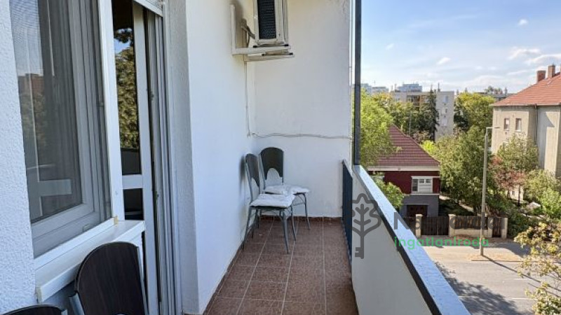 Debrecen, Sestakert, Lakás, csúsztatott zsalus  