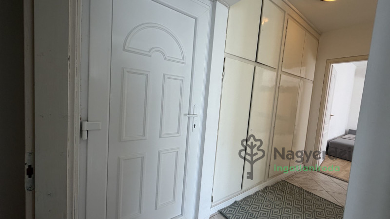 Debrecen, Sestakert, Lakás, panel lakás  