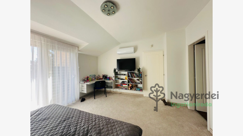 Debrecen, Pallag, Ház, családi ház  