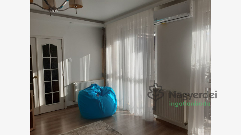 Debrecen, Csigekert, Lakás, tégla lakás  