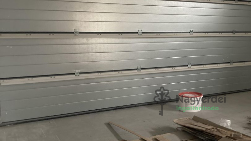 Debrecen, Kerekes telep, Ház, sorház  