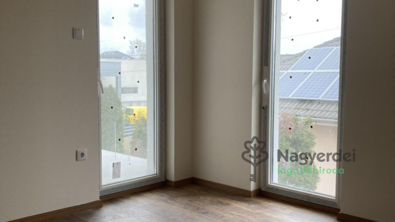 Debrecen, Kerekes telep, Ház, sorház  