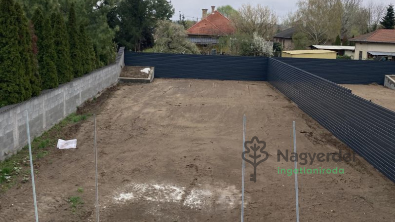 Debrecen, Kerekes telep, Ház, sorház  