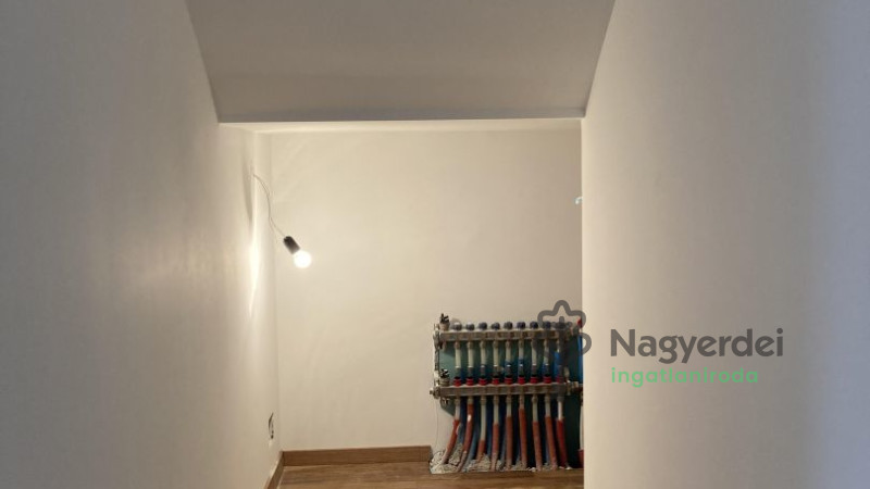 Debrecen, Kerekes telep, Ház, sorház  