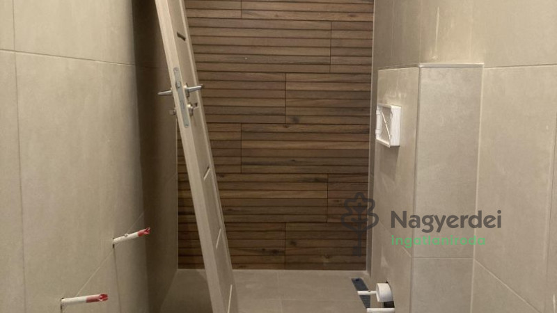 Debrecen, Kerekes telep, Ház, sorház  