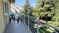 Debrecen, Nagyerdő, Lakás, tégla lakás  