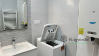 Debrecen, Nagyerdő, Lakás, tégla lakás  