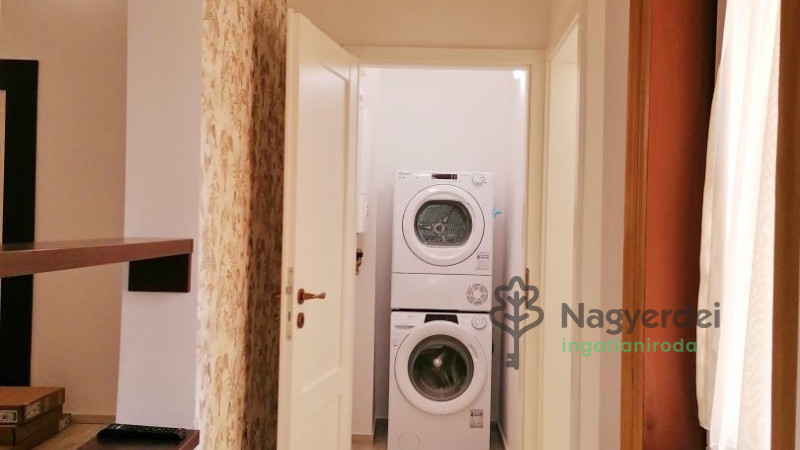 Debrecen, Belváros, Lakás, tégla lakás  