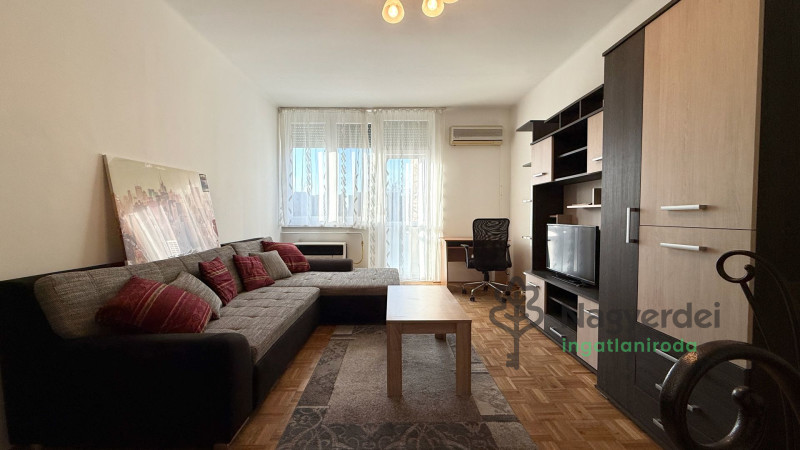 Debrecen, Sestakert, Lakás, tégla lakás  