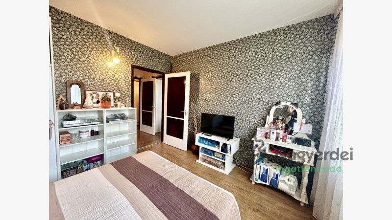 Debrecen, Fényesudvar, Lakás, panel lakás  