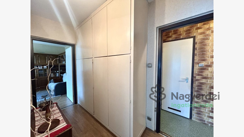 Debrecen, Fényesudvar, Lakás, panel lakás  