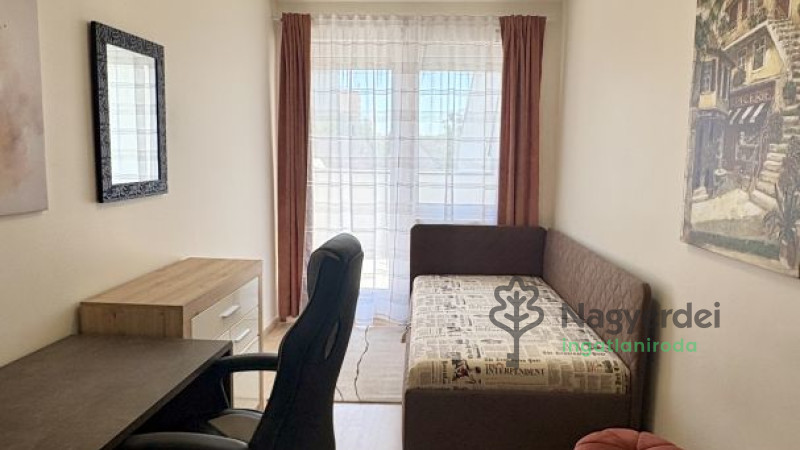 Debrecen, Vénkert, Lakás, tégla lakás  