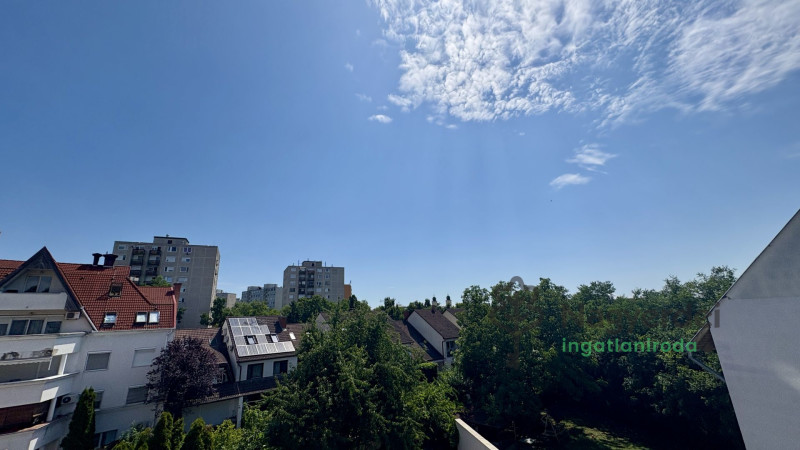 Debrecen, Vénkert, Lakás, tégla lakás  