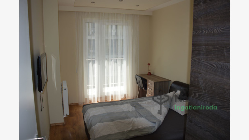 Debrecen, Sestakert, Lakás, tégla lakás  