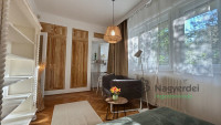 Debrecen, Nagyerdő, Lakás, tégla lakás  