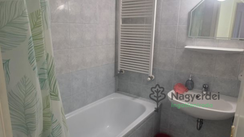 Debrecen, Belváros, Lakás, tégla lakás  