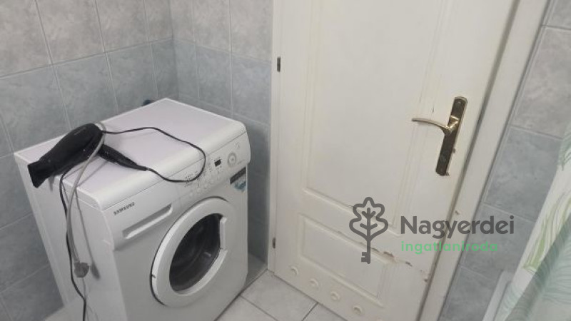 Debrecen, Belváros, Lakás, tégla lakás  