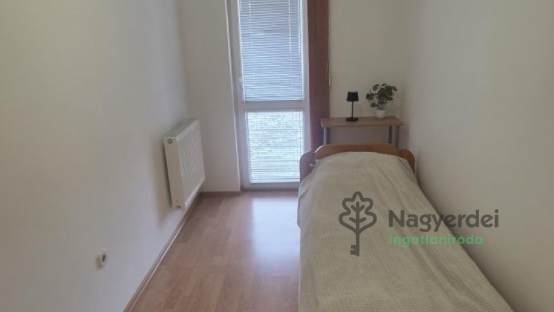 Debrecen, Belváros, Lakás, tégla lakás  