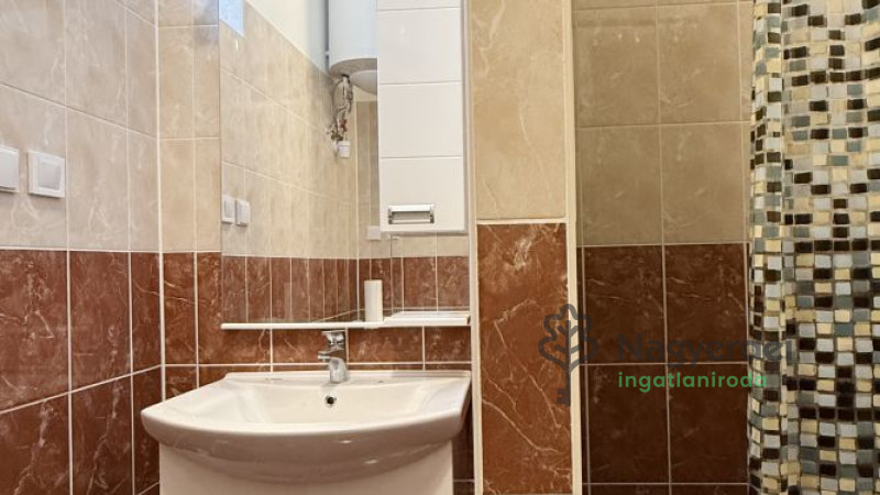 Debrecen, Belváros, Ház, házrész  