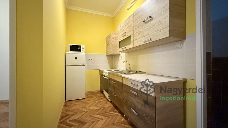 Debrecen, Belváros, Ház, házrész  