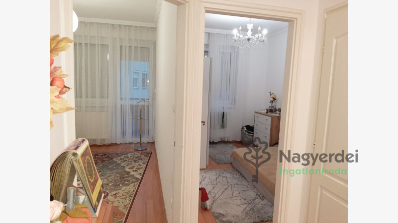 Debrecen, Belváros, Lakás, tégla lakás  