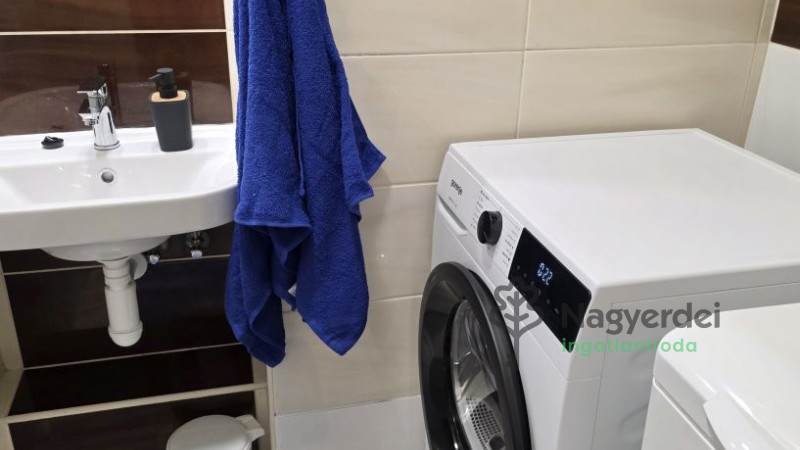 Debrecen, Sestakert, Lakás, tégla lakás  