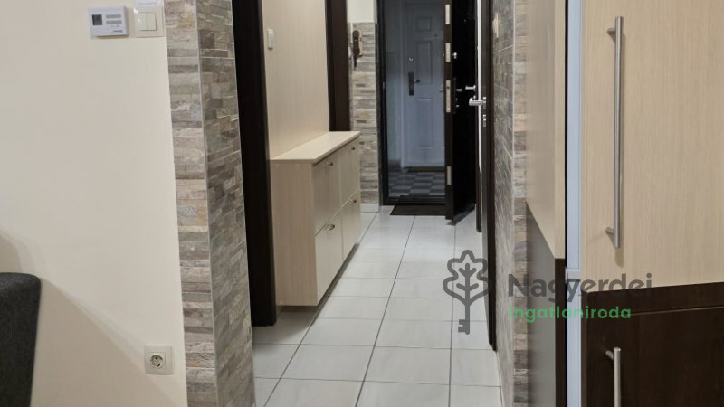 Debrecen, Sestakert, Lakás, tégla lakás  