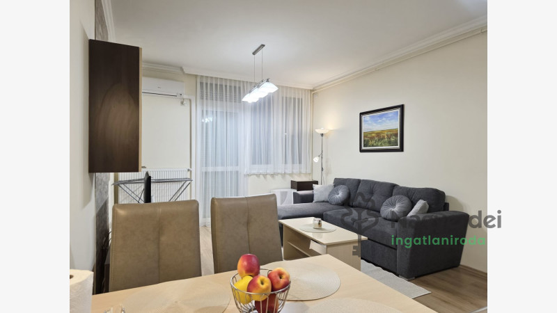 Debrecen, Sestakert, Lakás, tégla lakás  