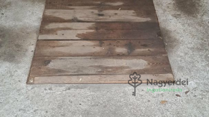 Debrecen, Egyetemváros, Garázs, egyedi garázs  