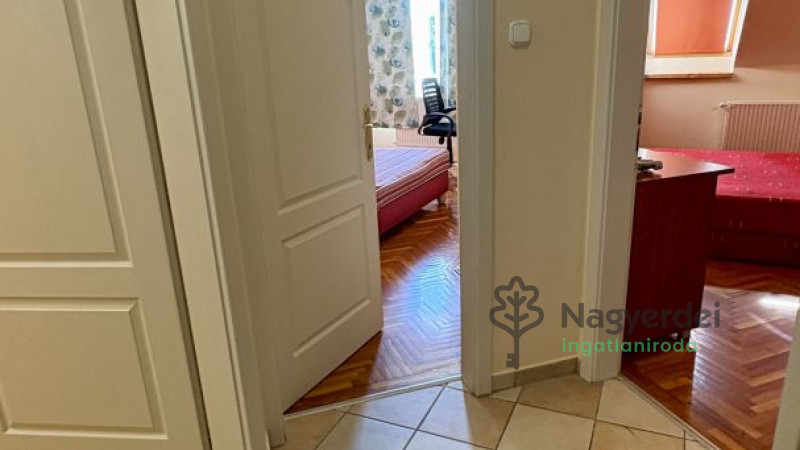 Debrecen, Péterfia, Lakás, tégla lakás  