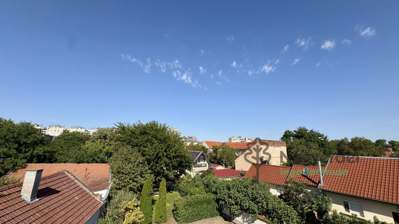 Debrecen, Péterfia, Lakás, tégla lakás  