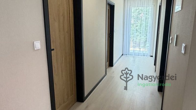 Debrecen, Hatvan utcai kert, Ház, családi ház  