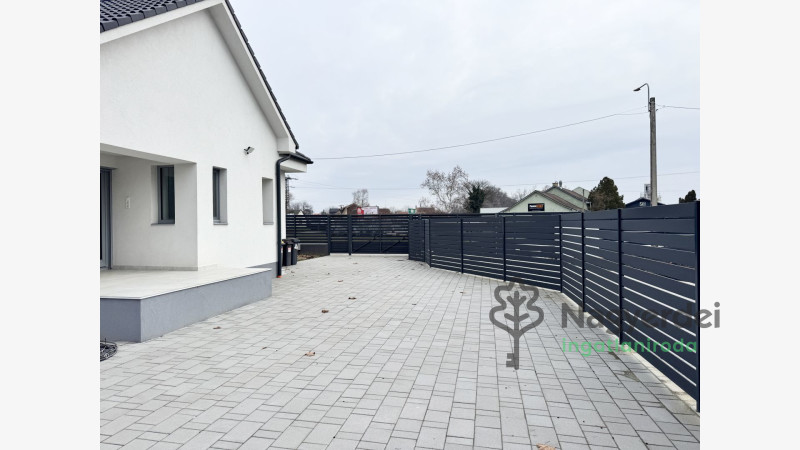 Hajdúböszörmény, Ház, családi ház  