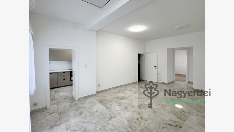 Hajdúböszörmény, Ház, családi ház  