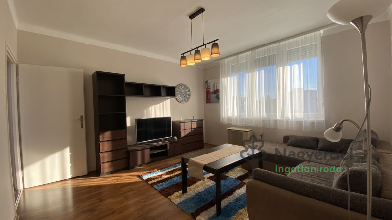 Debrecen, Sestakert, Lakás, tégla lakás  